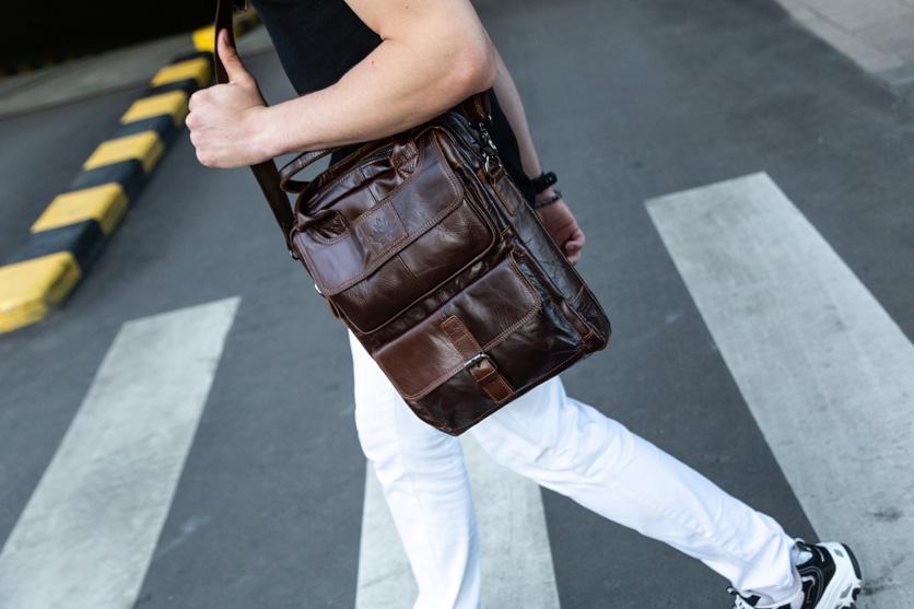Мужская сумка-портфель из натуральной кожи «Luk» 2